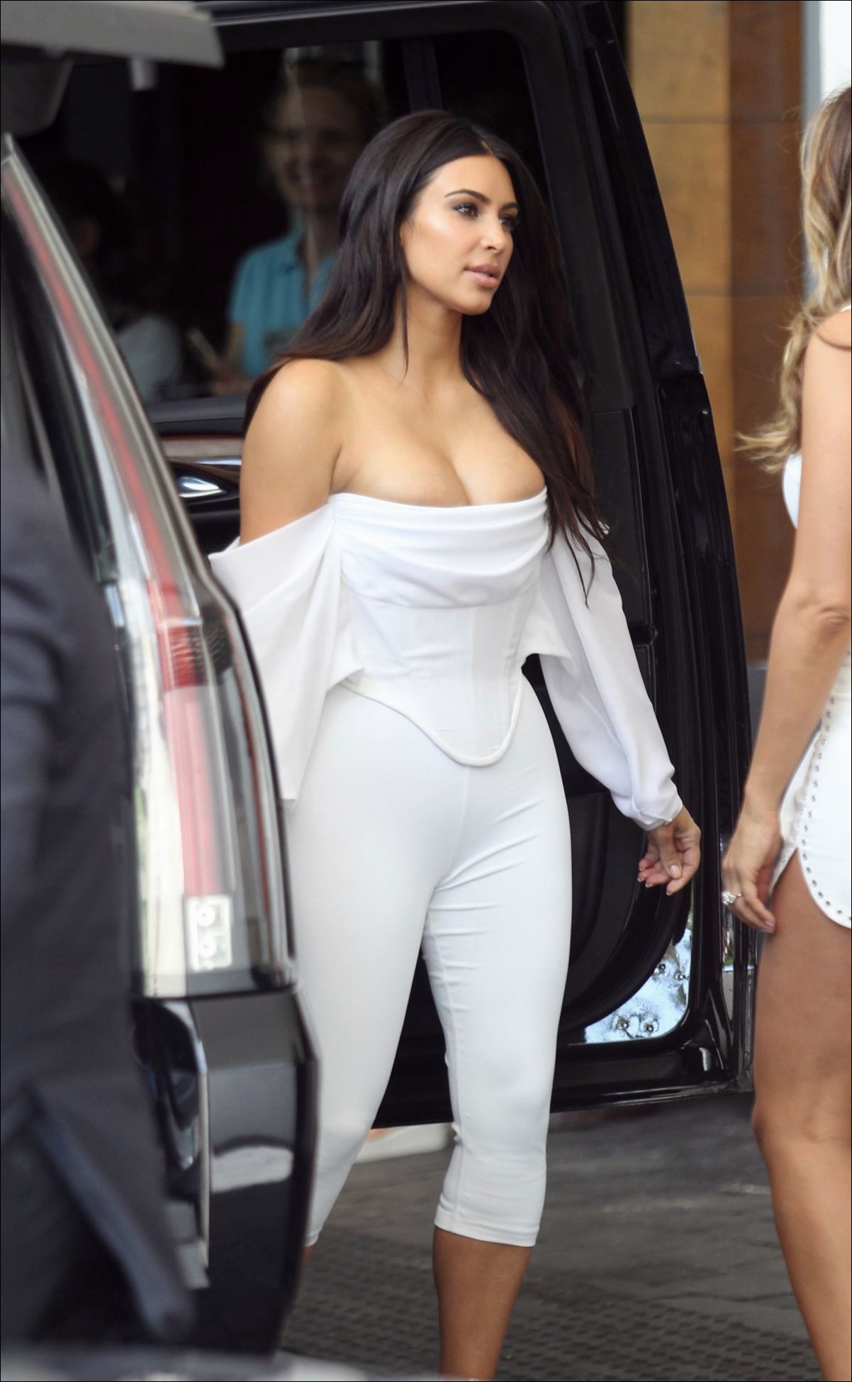 Kim Kardashian Gesichtschirurgie vor und nach Fotos  